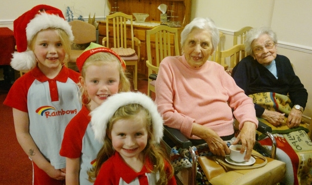 121220112133 (640x380)