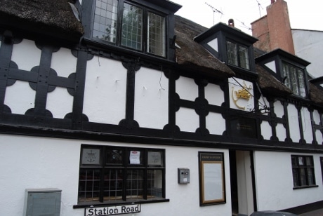 Crown & Anchor7 (460x308)