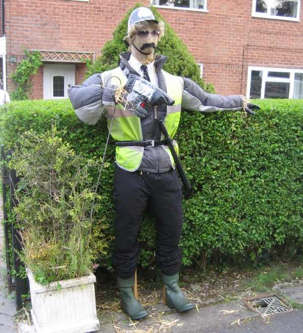 Oulton scarecrow 3