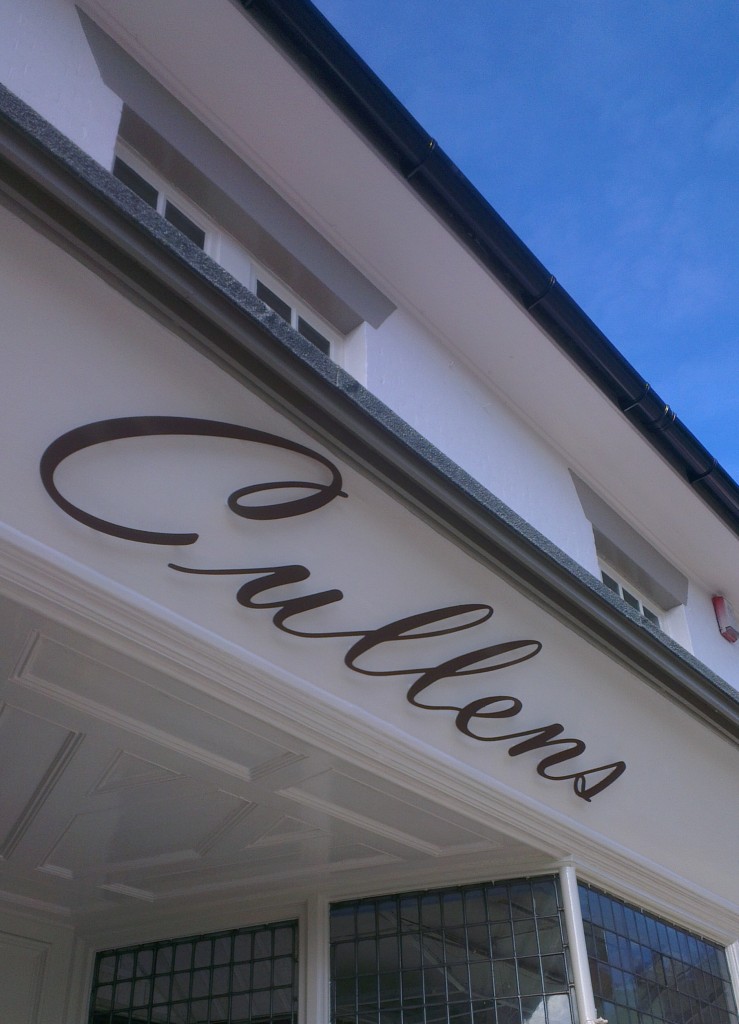 Stone Christmas Cullens