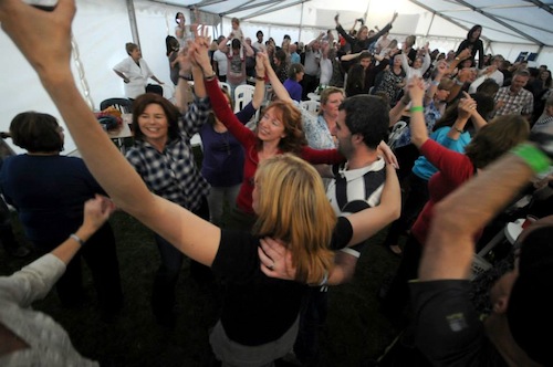 996030_525780680846201_85155412_n