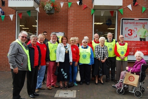 Defibrillator (8) (500x335)