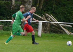 Alex Kaye outpaces the defence