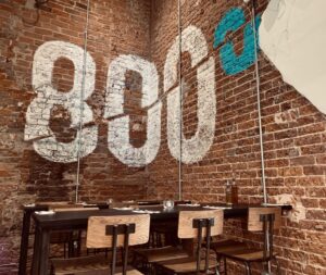 800 degrees restaurant