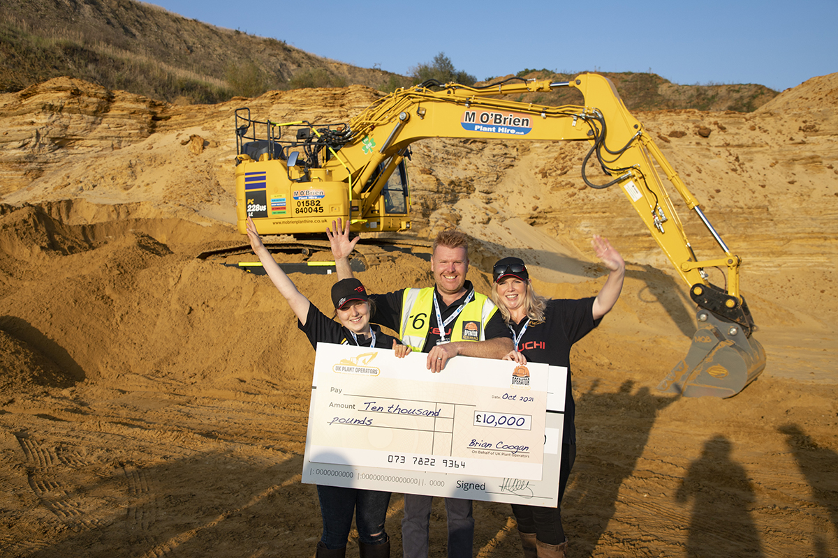 David Vickers wins UK Operator of the Year 2021 - UK Plant Operators