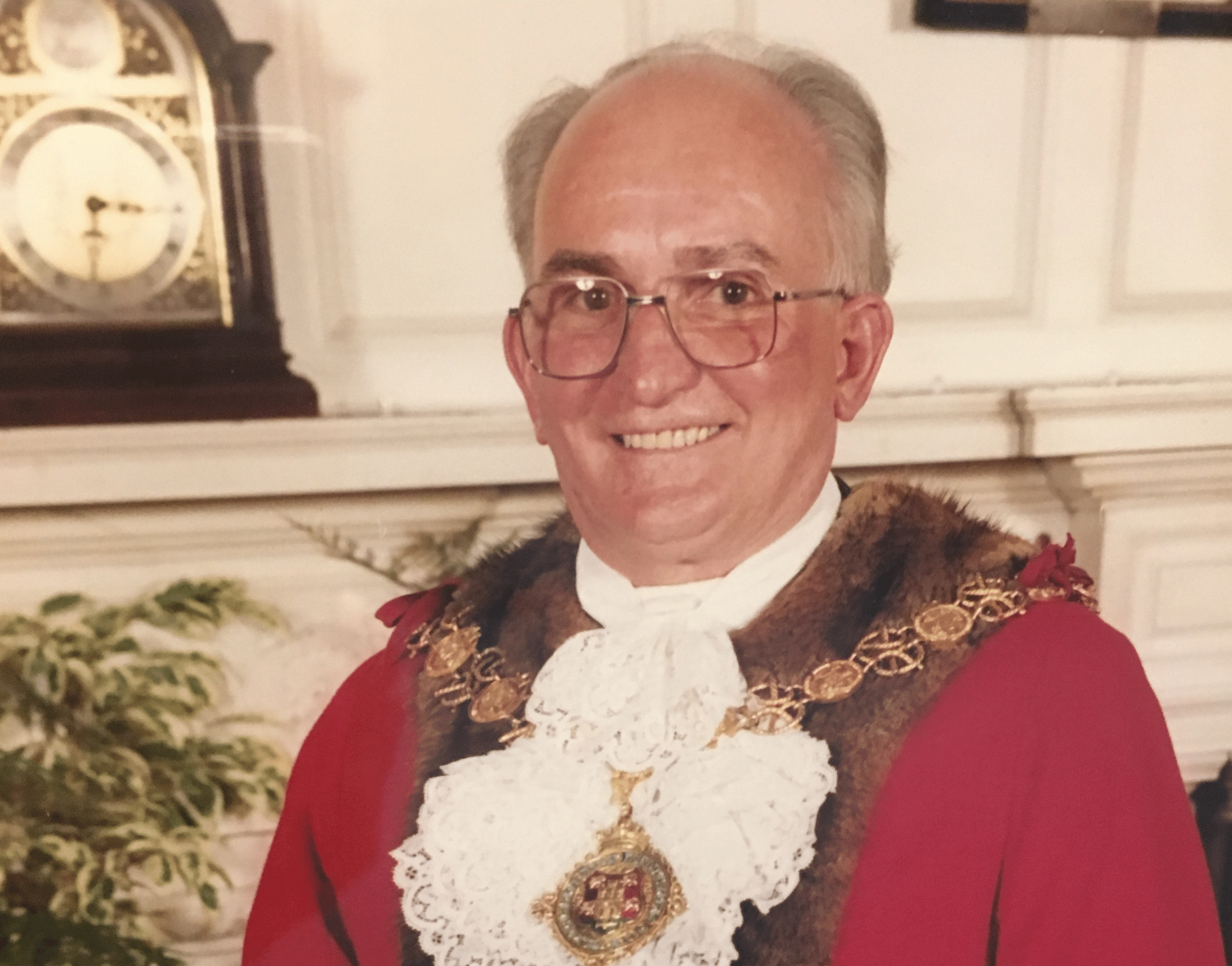 Harry Brunt Featured