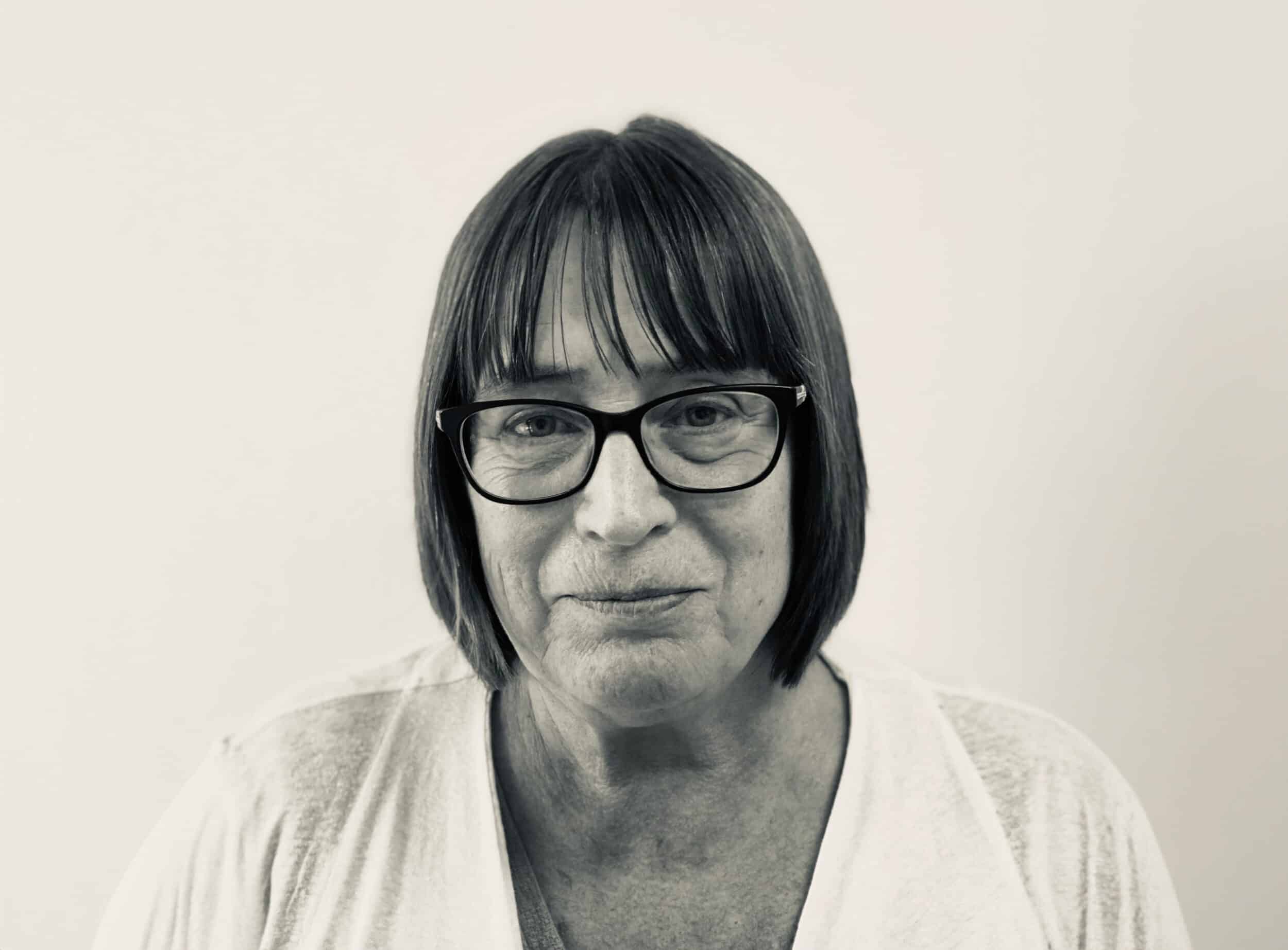 Mandy Searle - Smart Marketing Works