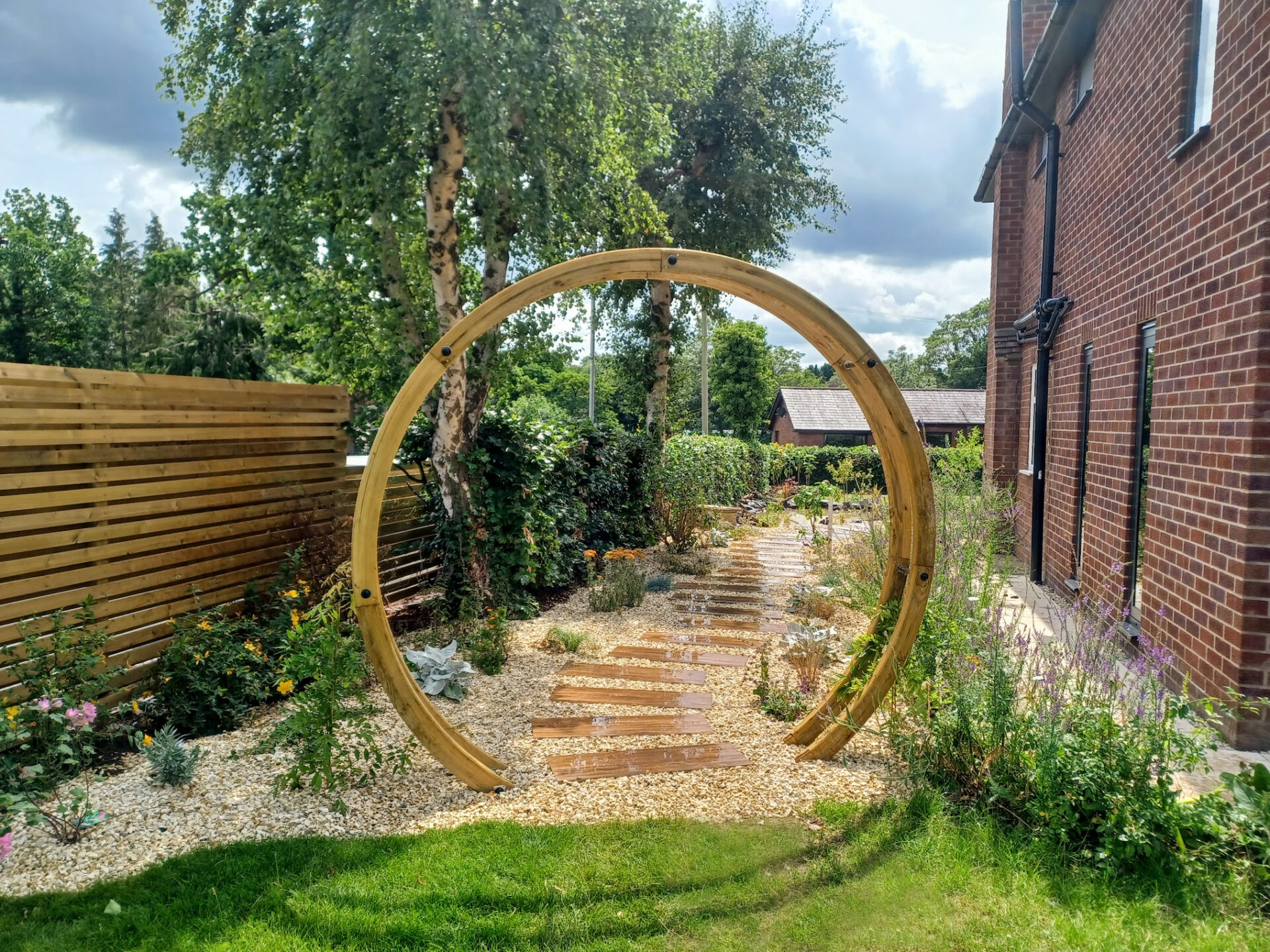 Naturescaping - Archway