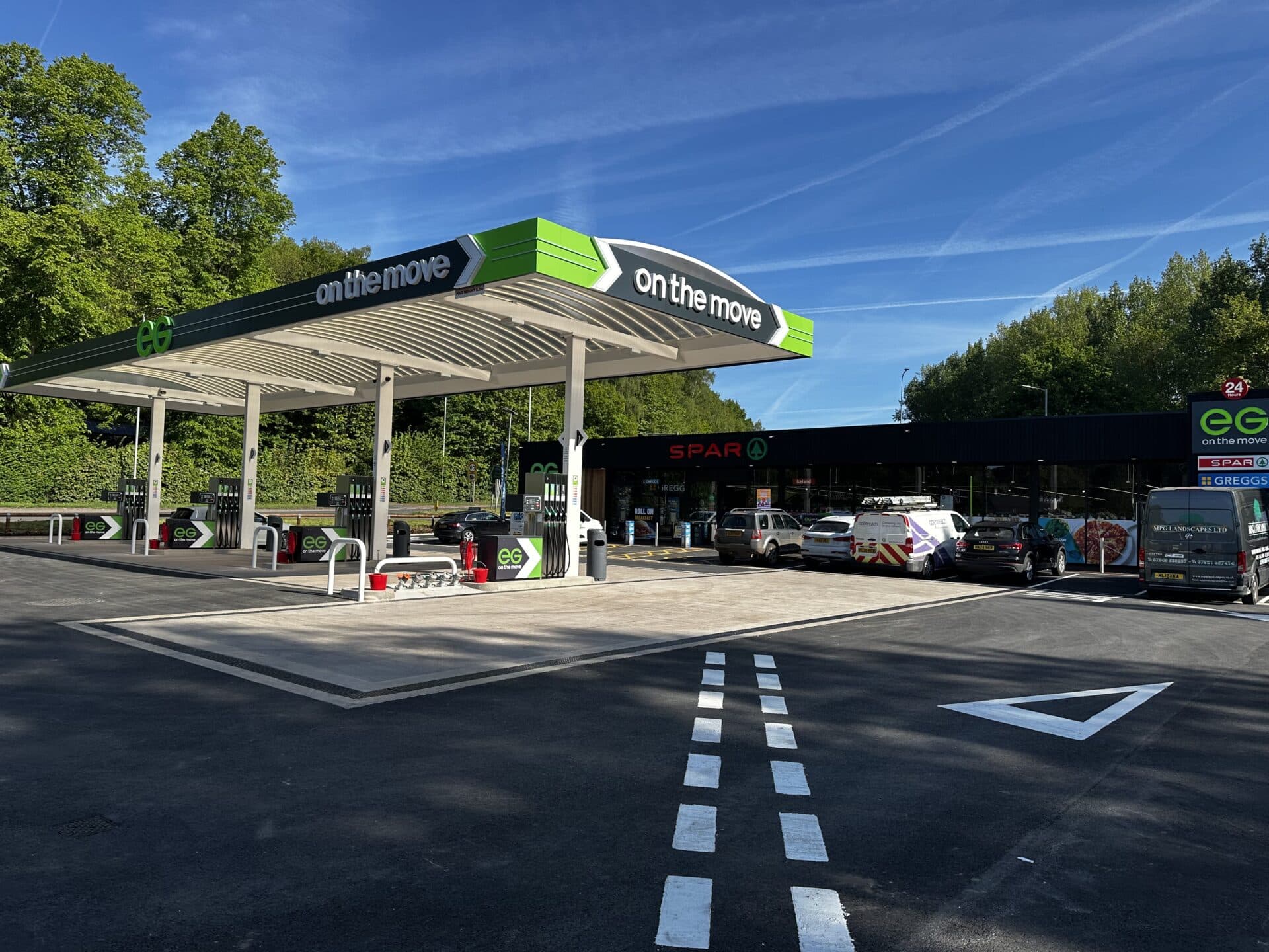 Darlaston Petrol Station8074
