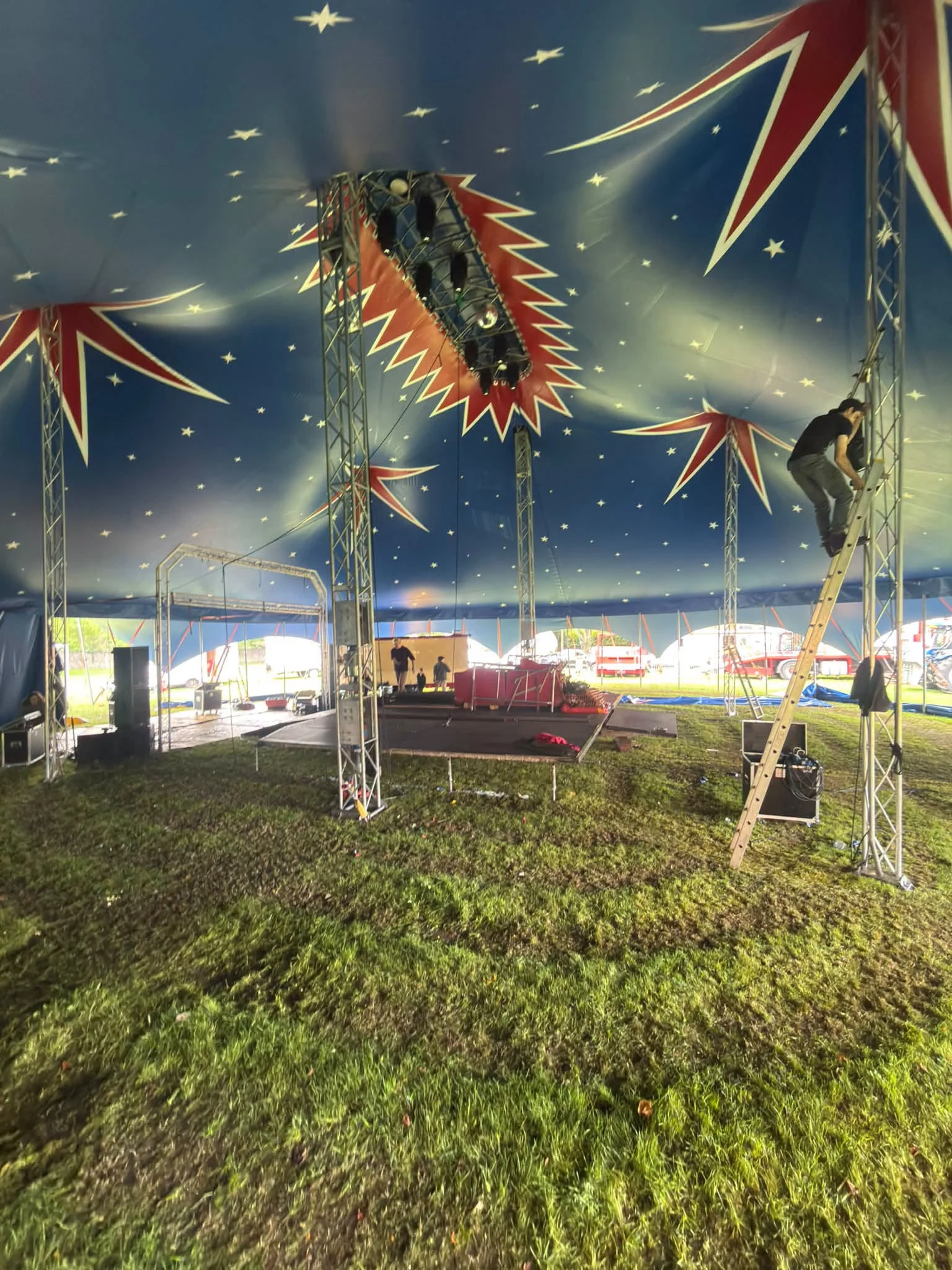 Pinder's Circus